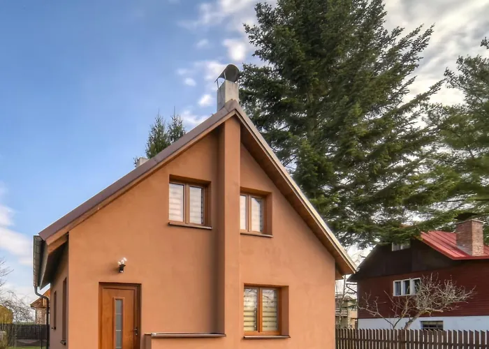 Chaloupka U Jezera Pod Smrkem * Cervene Janovice