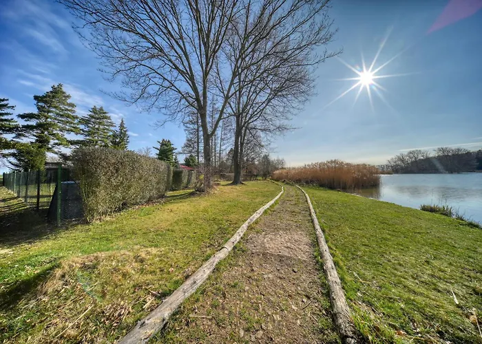 Chaloupka U Jezera Pod Smrkem *