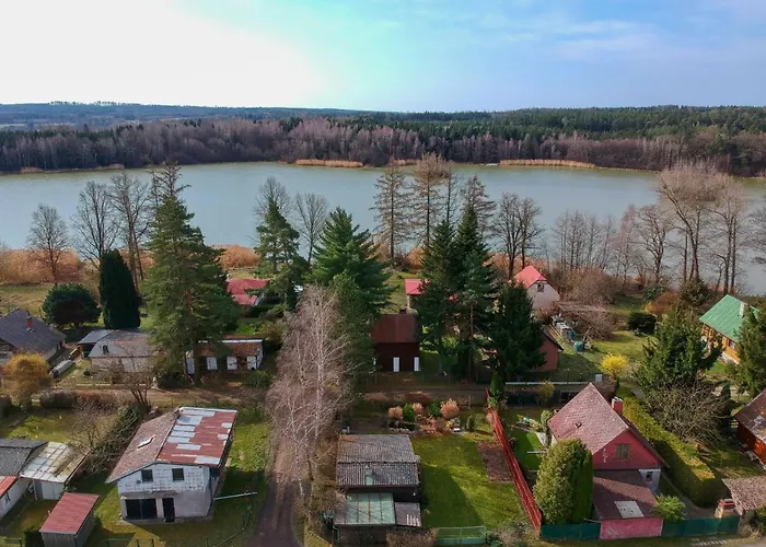 Chaloupka U Jezera Pod Smrkem